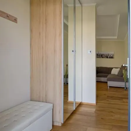 Abg House Apartmán Ecser